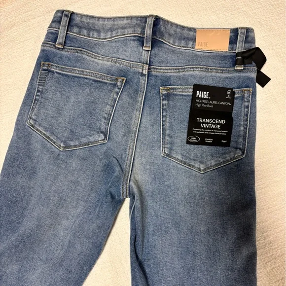 PAIGE High Rise Laurel Canyon High Rise Boot Jean - Picture 6 of 9